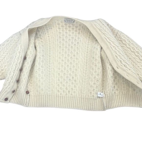 100% Wool Cardigan - Picture 5 of 6